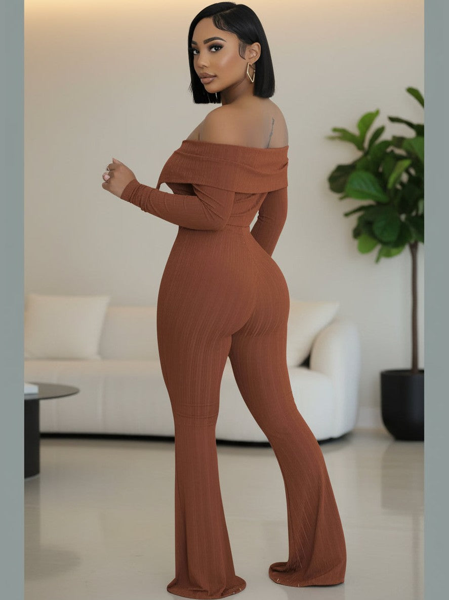 Off-Duty Diva 2-Piece Off-Shoulder Lounge Set - Chic Women's Outfit Set | Belle Kloset Fashion